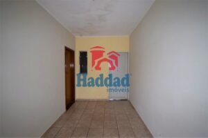 CASA COM DOIS DORMITÓRIOS PARA ALUGAR EM BIRIGUI SP Ref: 12321