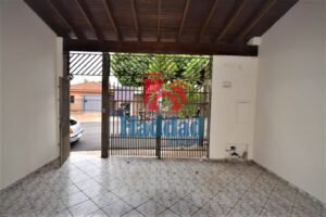SOBRADO PARA LOCAÇÃO NO JARDIM SÃO BRAZ Ref: 13985