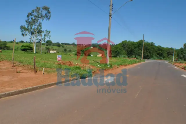 TERRENO NO RESIDENCIAL YPÊ, COM MEDIDAS DIFERENCIADAS 22,34 X 19,75 X 29,66 X 3,25, TOTAL DE 268,63 M², BAIRRO EM DESENVOLVIMENTO, FÁCIL ACESSO AO CENTRO DA CIDADE E A CIDADE VIZINHA, ÓTIMA OPORTUNIDAD. PARA MAIS INFORMAÇÕES CONSULTAR UM DE NOSSOS CORRETORES. Ref: 3977 - DSC_0003