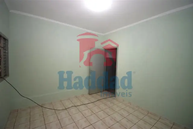 CASA COM SALÃO COMERCIAL  E OTIMA LOCALIZAÇÃO Ref: 6187 - F06187S