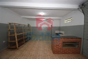 CASA COM SALÃO COMERCIAL  E OTIMA LOCALIZAÇÃO Ref: 6187 - F06187U