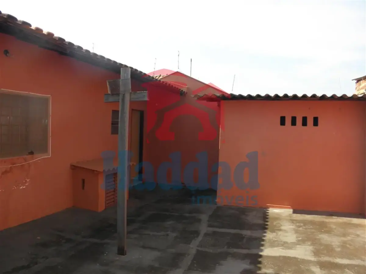CASA À VENDA: BAIRRO TRANQUILO, ÓTIMO PREÇO Ref: 10488 - P1204689