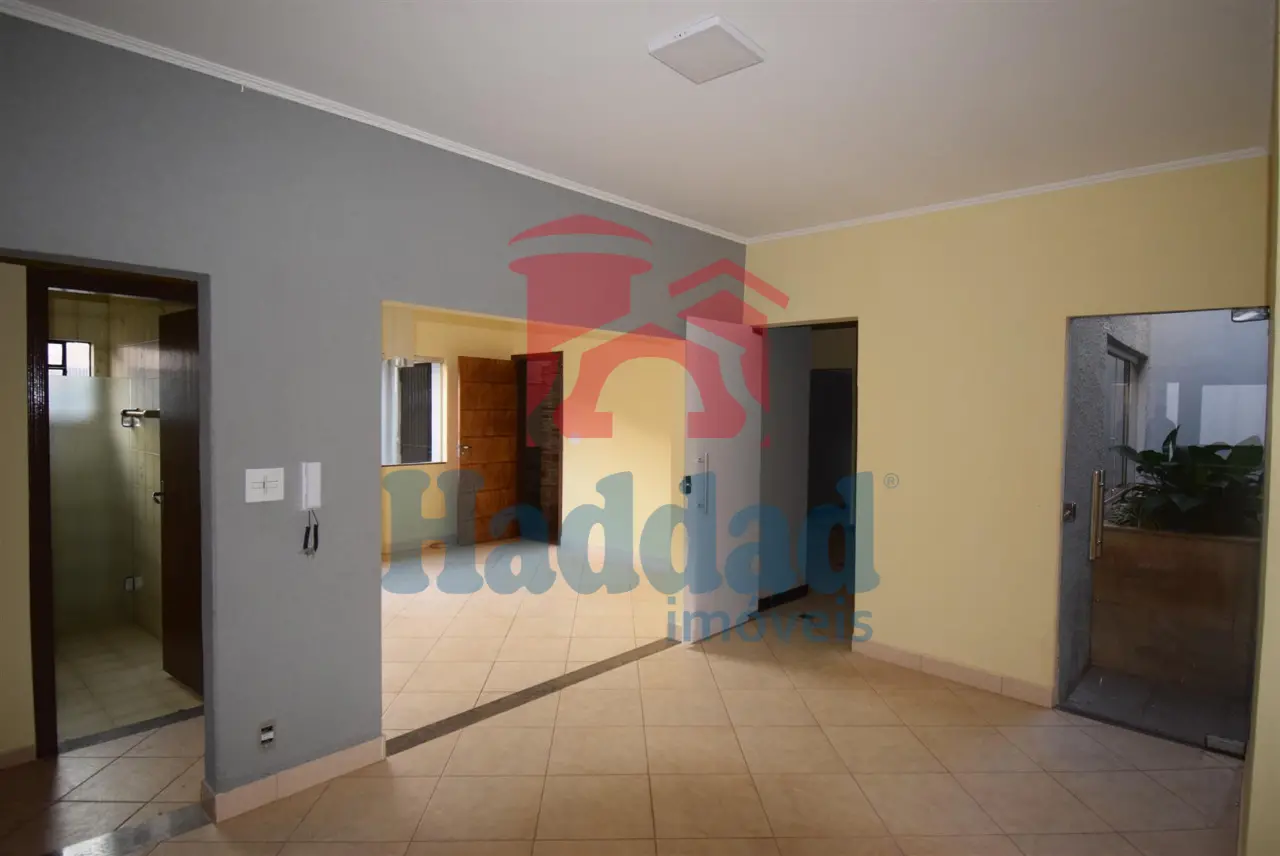 EXCELENTE OPORTUNIDADE – COMERCIAL/RESIDENCIAL NO CENTRO DA CIDADE Ref: 13290 - DSC_0039