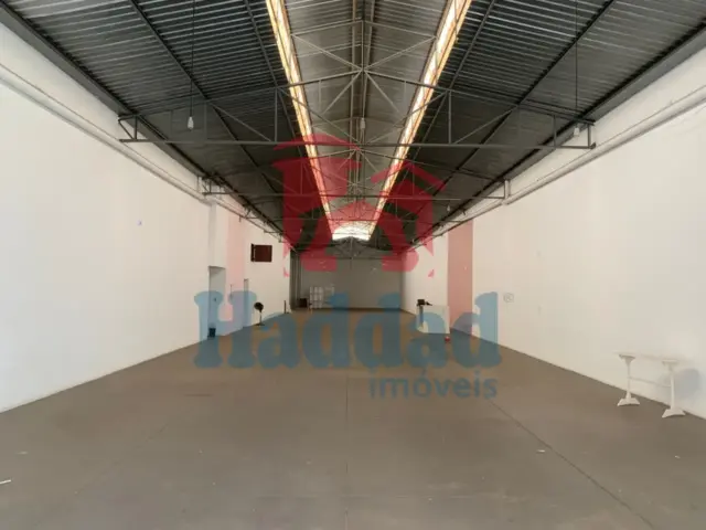 BARRACÃO NO CENTRO DA CIDADE DE BIRIGUI, ÓTIMO PARA DIVERSOS TIPOS DE ATIVIDADES. Ref: 13921 - Imagem do WhatsApp de 2023-12-20 à(s) 11