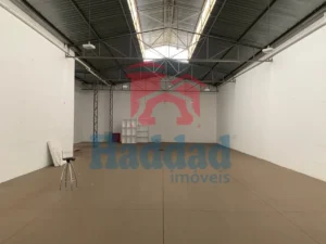 BARRACÃO NO CENTRO DA CIDADE DE BIRIGUI, ÓTIMO PARA DIVERSOS TIPOS DE ATIVIDADES. Ref: 13921 - Imagem do WhatsApp de 2023-12-20 à(s) 11