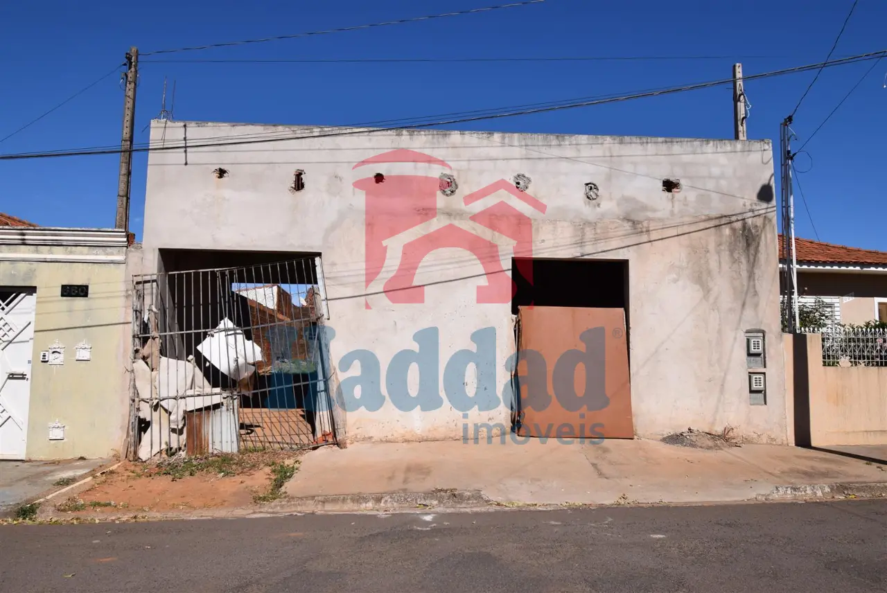 SALÃO COMERCIAL E EDÍOCULA SEM TERMINAREDÍCULA NO FUNDO COM UM QUARTO UM WC E VARANDA, SEM TERMINAR, NA FRENTE SALÃO COMERCIAL, SEM TERMINAR E SEM PORTA Ref: 14108 - DSC_0147