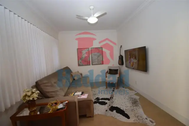 CASA MUITO BOA, REFORMADINHA, 3 QUARTOS 1 SUÍTE COM CLOSSET E ARMÁRIOS, AR CONDICIONADO, ÓTIMO ACABAMENTO, VAGA PARA 4 CARROS. Ref: 14135 - DSC_0032