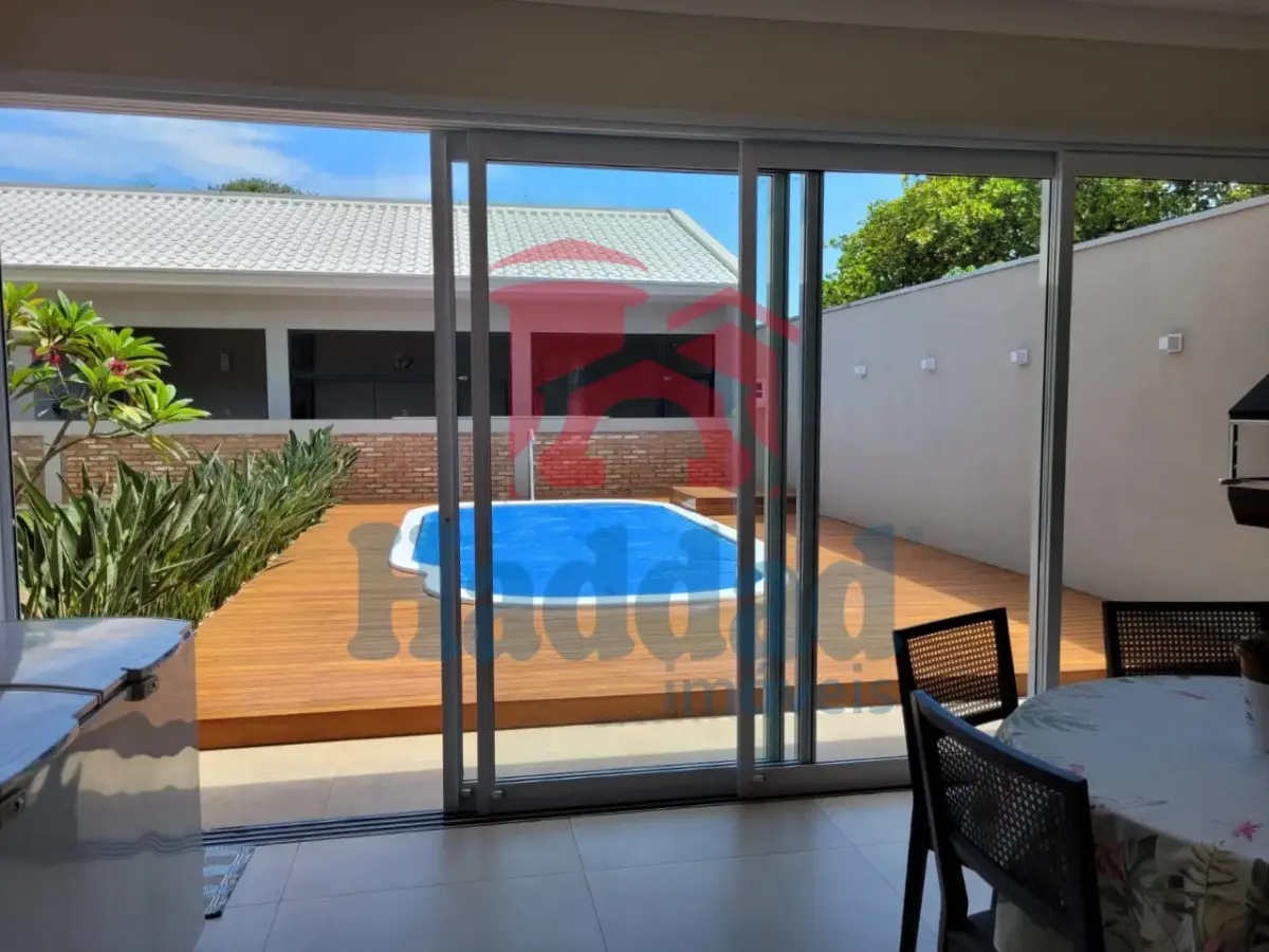 EXCELENTE OPORTUNIDADE – CASA MODERNA NA VILA GUANABARA Ref: 14725 - 26