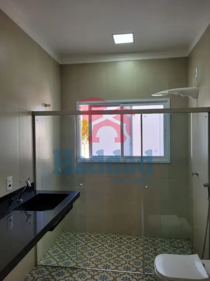 EXCELENTE OPORTUNIDADE – CASA MODERNA NA VILA GUANABARA Ref: 14725 - 18