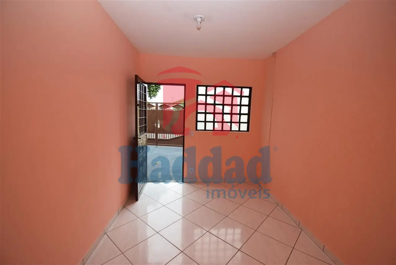 CASA PARA VENDA COM DUAS VAGAS DE GARAGEM Ref: 15276 - DSC_0028