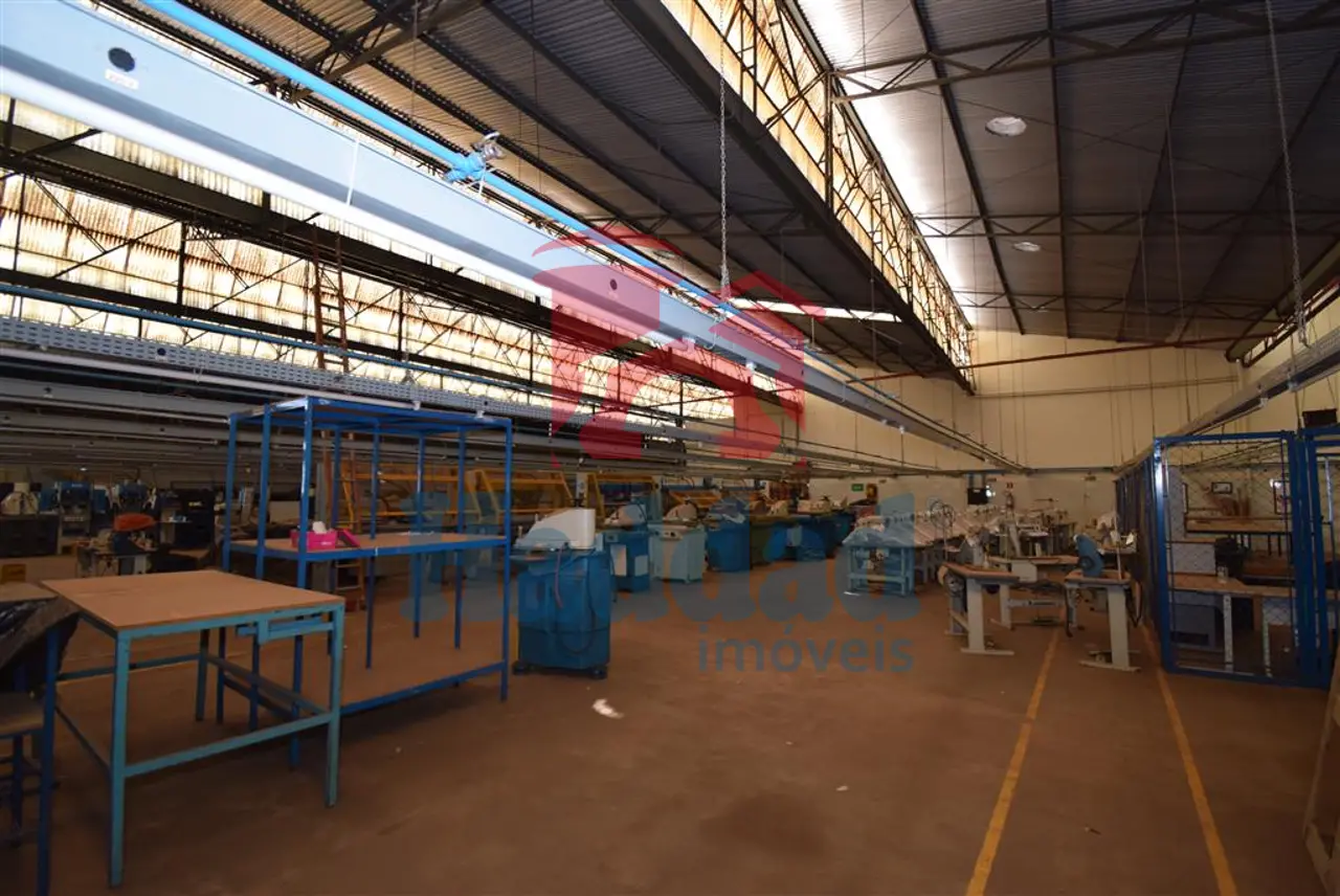 VENDA – IMÓVEL COMERCIAL / INDUSTRIAL 3.182 M² Ref: 15451 - DSC_0075