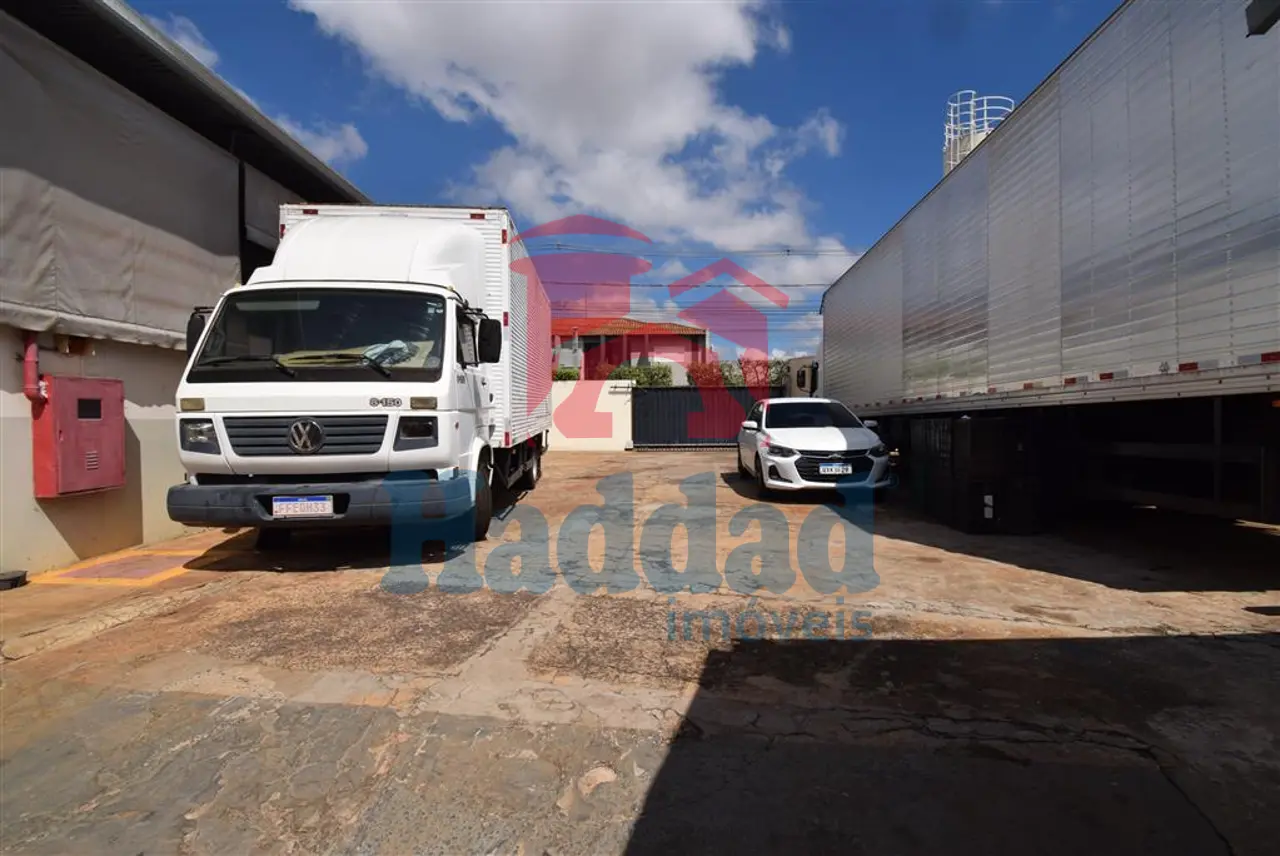 VENDA – IMÓVEL COMERCIAL / INDUSTRIAL 3.182 M² Ref: 15451 - DSC_0084