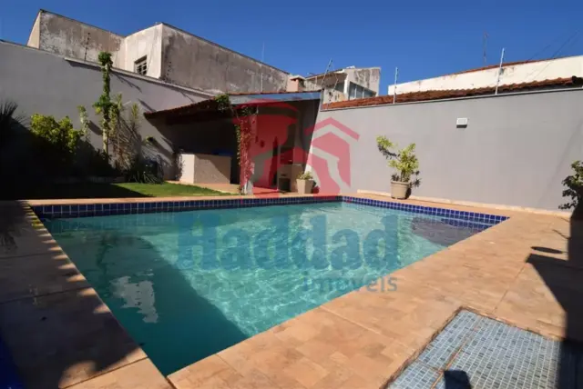 CASA DOS SONHOS COM 4 DORMITORIOS E PISCINA AREA CENTRAL. Ref: 15453 - DSC_0030