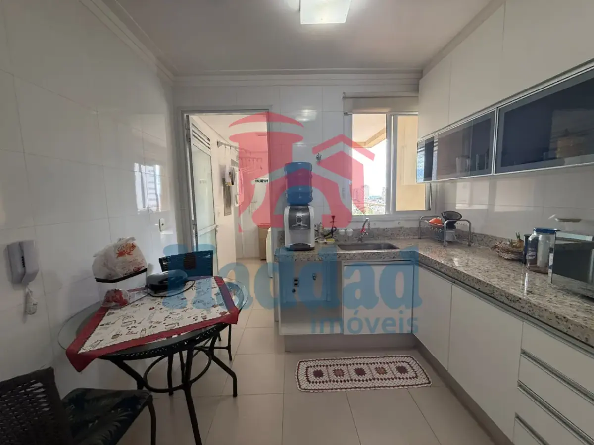 BELO PARTAMENTO EM ARAÇATUBA. 3 SUÍTES Ref: 15564 - 06