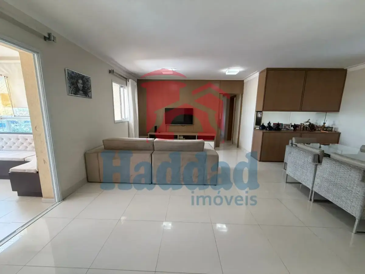 BELO PARTAMENTO EM ARAÇATUBA. 3 SUÍTES Ref: 15564 - 07