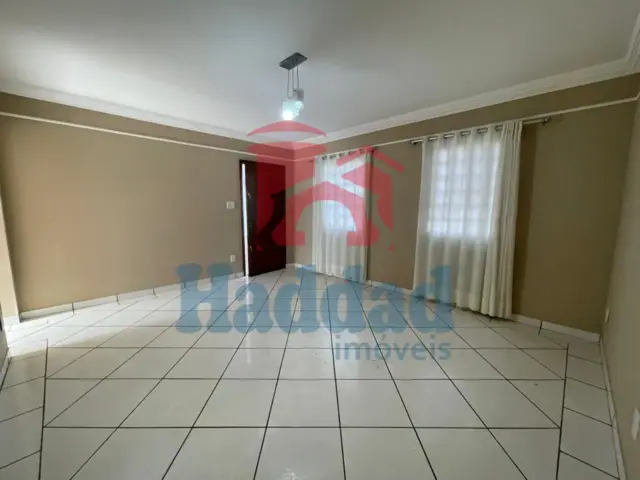 CASA Á VENDA EM CONDOMÍNIO FECHADO Ref: 15605 - F03682L