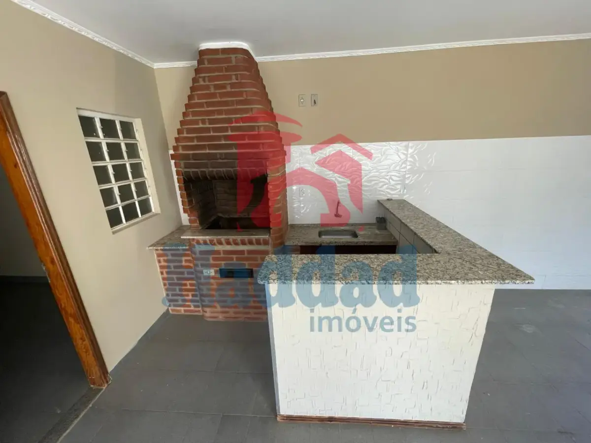 CASA Á VENDA EM CONDOMÍNIO FECHADO Ref: 15605 - F03682S