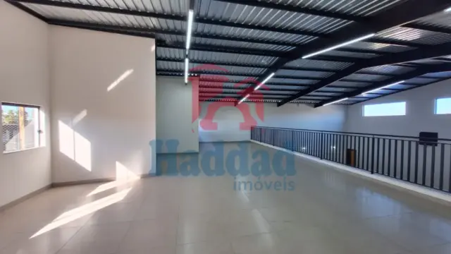 BARRACÃO NOVO  PARA  PRIMEIRA LOCAÇÃO Ref: 15632 - 03