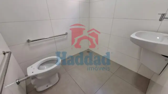 BARRACÃO NOVO  PARA  PRIMEIRA LOCAÇÃO Ref: 15632 - 07