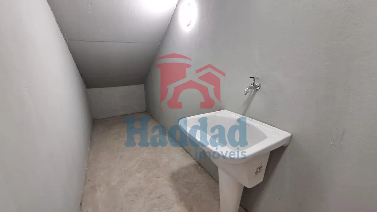 BARRACÃO NOVO  PARA  PRIMEIRA LOCAÇÃO Ref: 15632 - 13