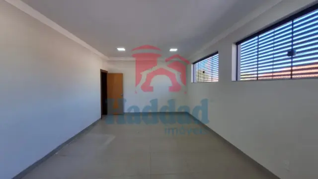 BARRACÃO NOVO  PARA  PRIMEIRA LOCAÇÃO Ref: 15632 - 17